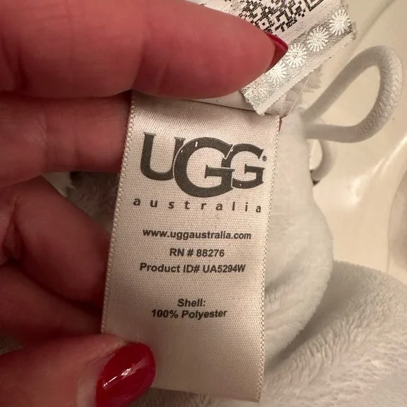 UGG White Fleece Outerwear - Picture 2 of 5